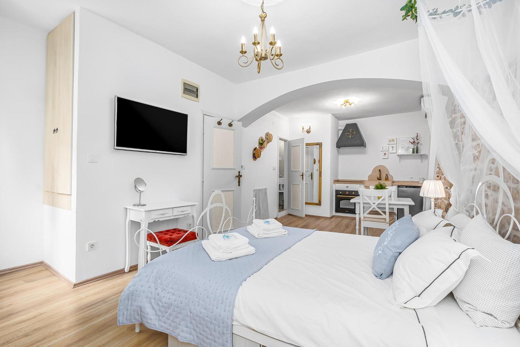 Primavera Deluxe Studio Apartment Rovinj Extérieur photo