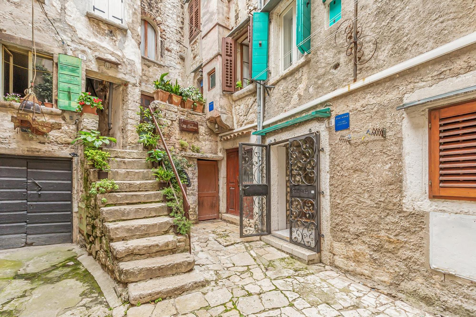 Primavera Deluxe Studio Apartment Rovinj Extérieur photo